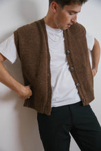 Load image into Gallery viewer, Mens Cocoa Boketto Vest