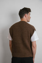 Load image into Gallery viewer, Mens Cocoa Boketto Vest