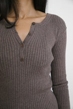 Load image into Gallery viewer, Sand Flint Henley