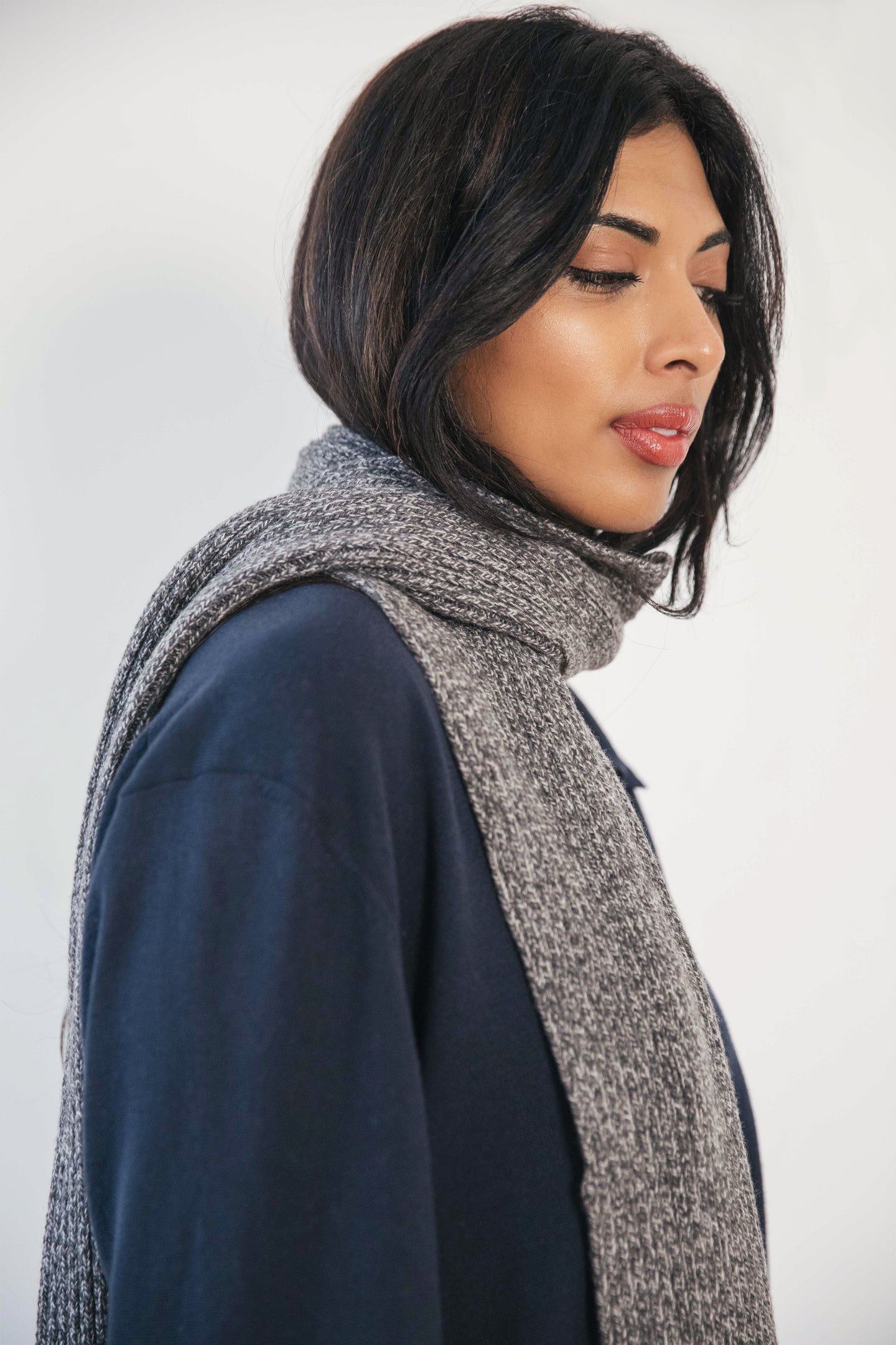 Charcoal Ribbed Scarf
